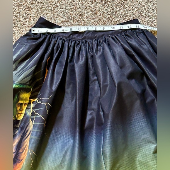 Unique Vintage x Frankenstein Skirt Universal Monsters Psychobilly Rockabilly - Picture 6 of 7
